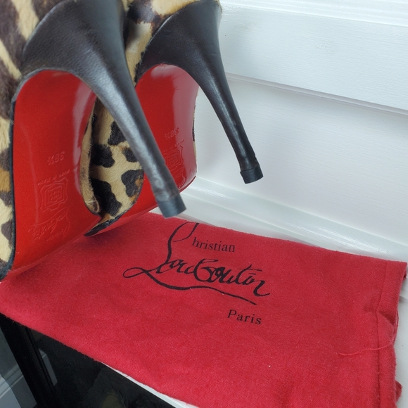AUTHENTIC CHRISTIAN LOUBOUTIN LEOPARD HEELS - Picture 6 of 8